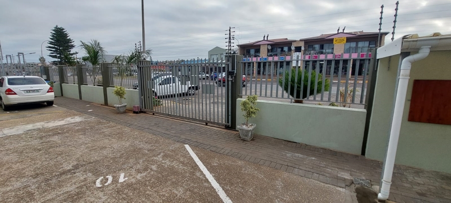 To Let 1 Bedroom Property for Rent in Ferreira Town Eastern Cape